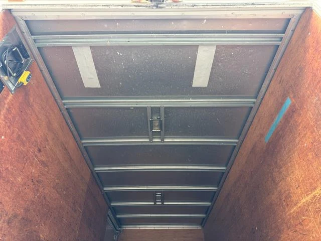 Mitsubishi Fuso CANTER 49