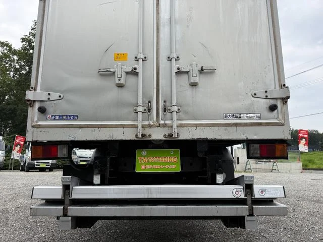 Mitsubishi Fuso CANTER 72