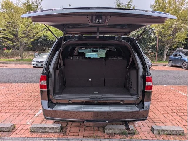 Lincoln NAVIGATOR 19