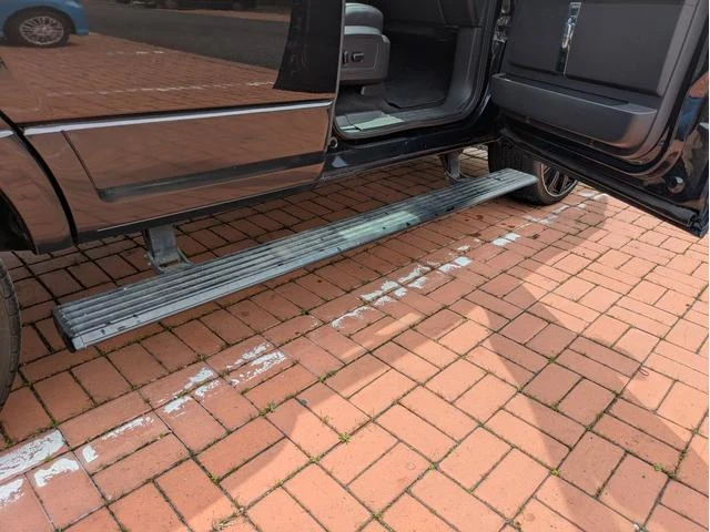 Lincoln NAVIGATOR 56