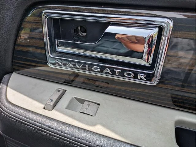 Lincoln NAVIGATOR 48