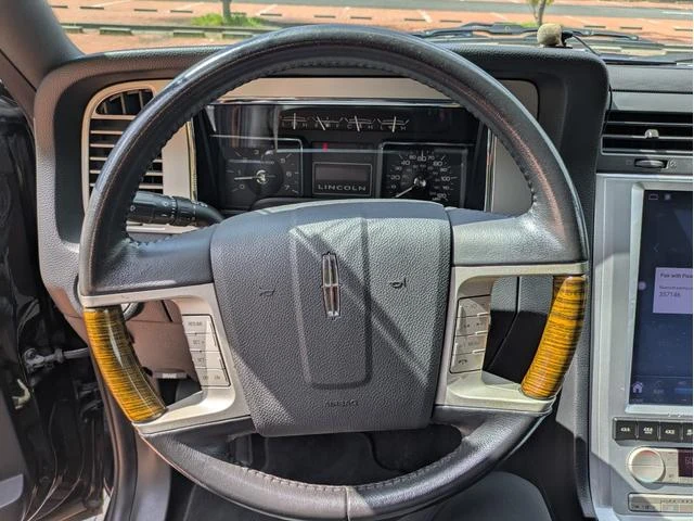 Lincoln NAVIGATOR 64