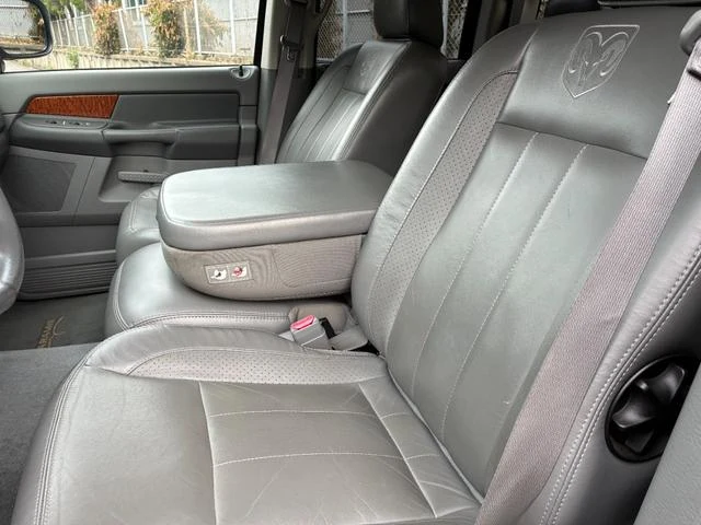 Dodge RAM 40