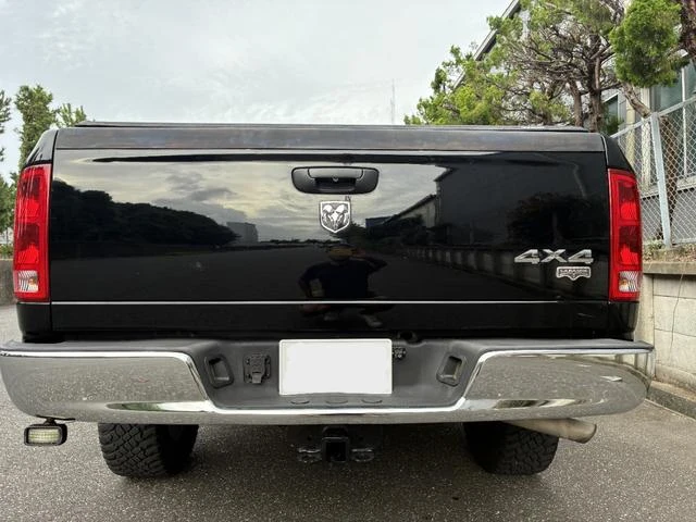 Dodge RAM 60