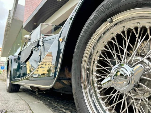 Morgan PLUS4 28