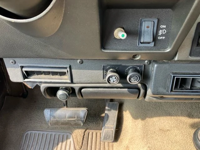 AMC JEEP JEEP 33