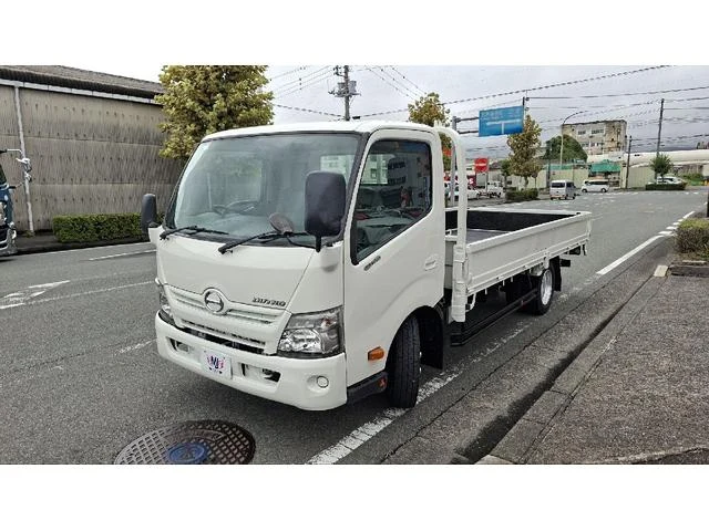 Hino DUTRO 12