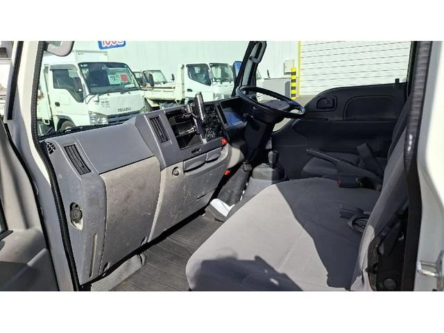 Isuzu ELF 60