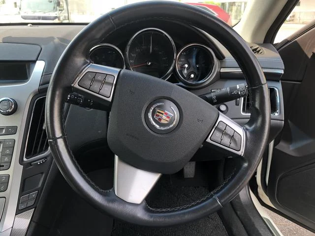 Cadillac CTS 11