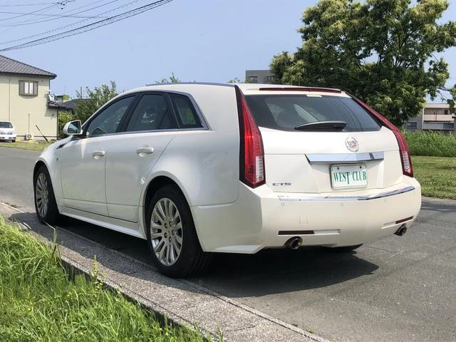 Cadillac CTS 5