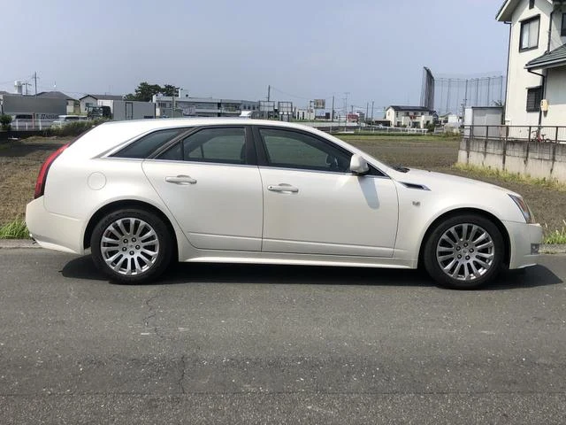 Cadillac CTS 4