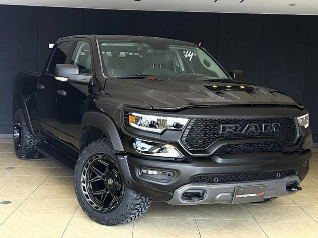 Dodge RAM 3