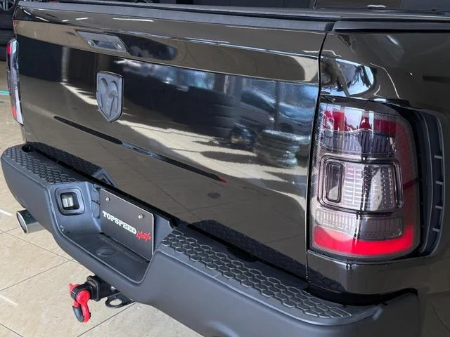 Dodge RAM 60