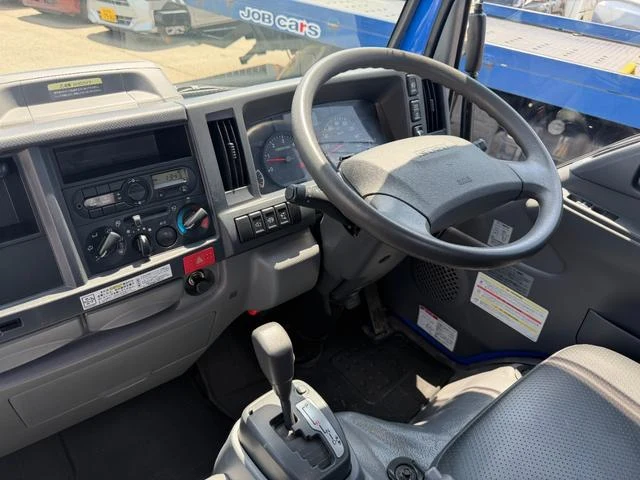 Isuzu ELF 10