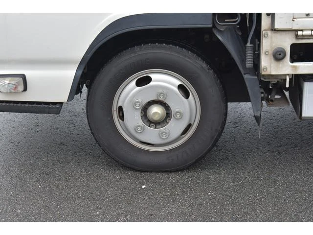 Isuzu ELF 34