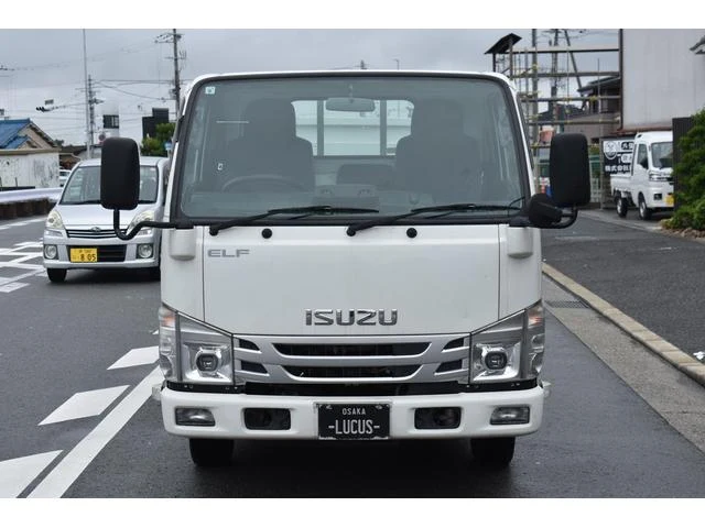 Isuzu ELF 3