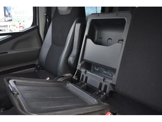 Mitsubishi Fuso CANTER 11