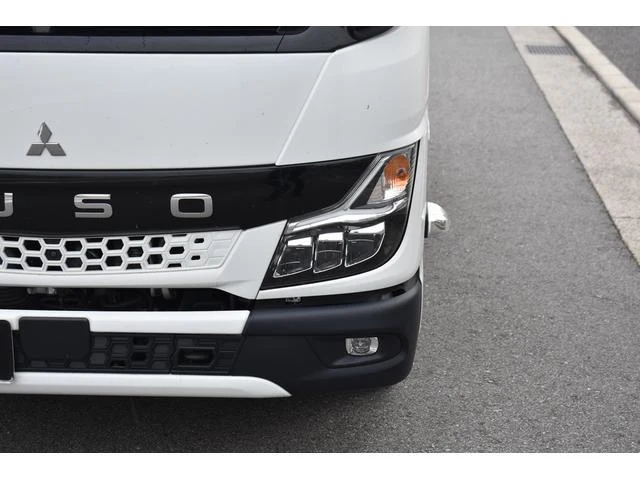 Mitsubishi Fuso CANTER 34