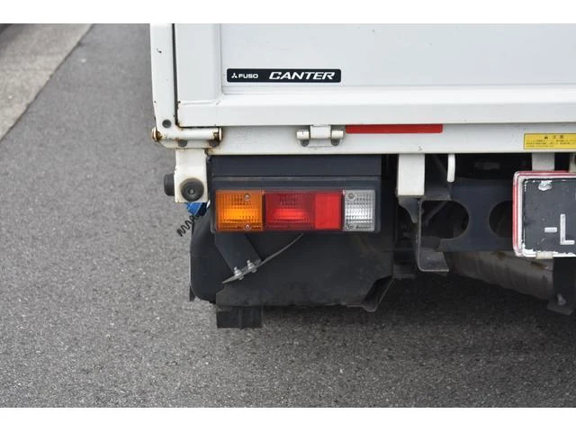 Mitsubishi Fuso CANTER 35