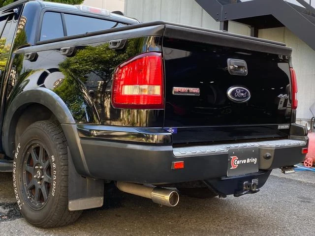 Ford EXPLORER 68