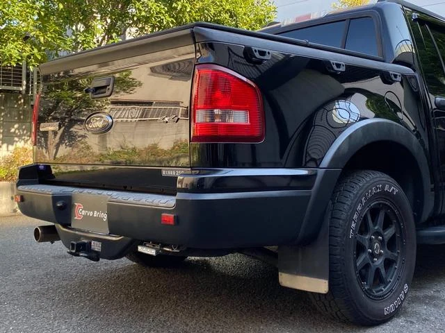 Ford EXPLORER 63