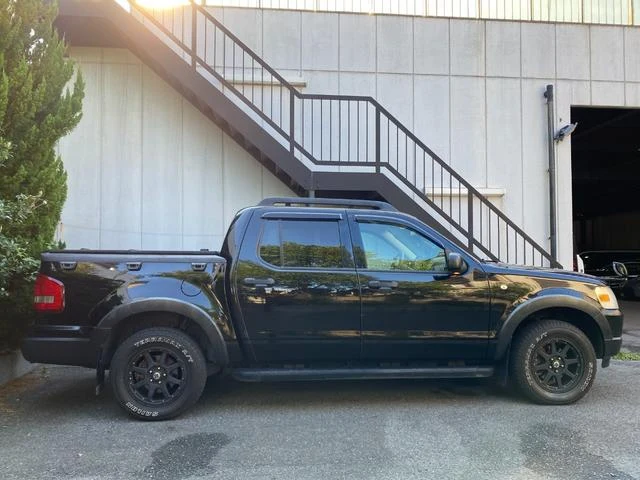 Ford EXPLORER 7