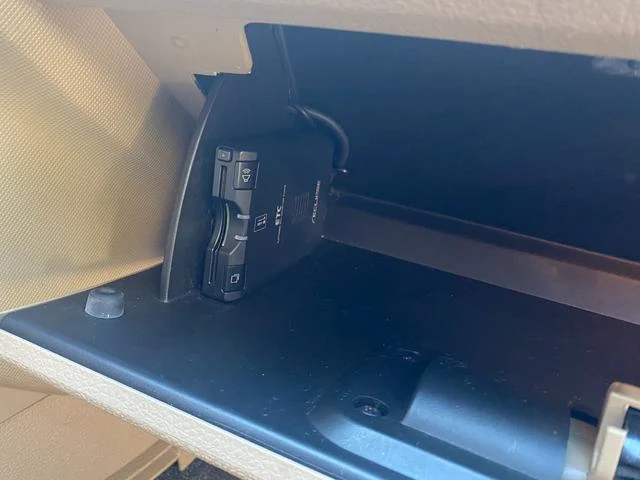 Ford EXPLORER 24