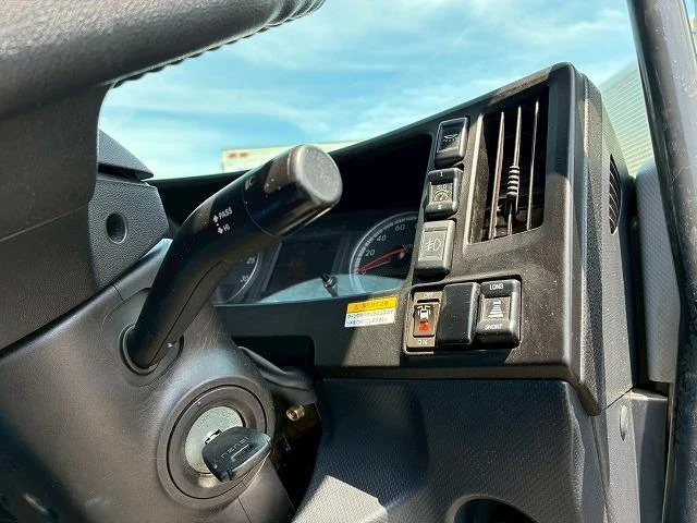 Isuzu GIGA 40