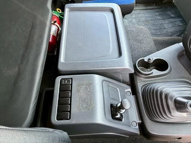 Isuzu GIGA 46