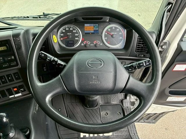 Hino PROFIA 43