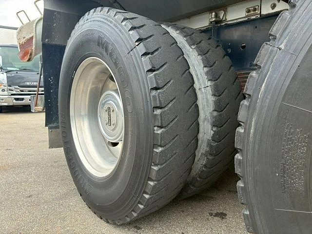 Hino PROFIA 62