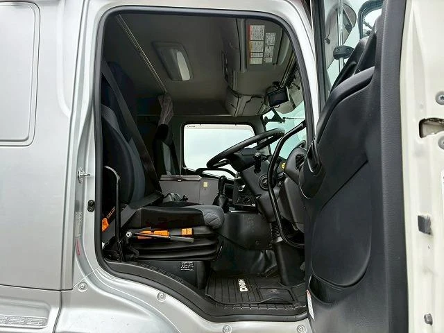 Hino PROFIA 41
