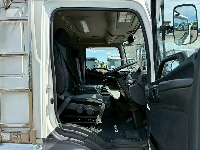 Hino RANGER 20