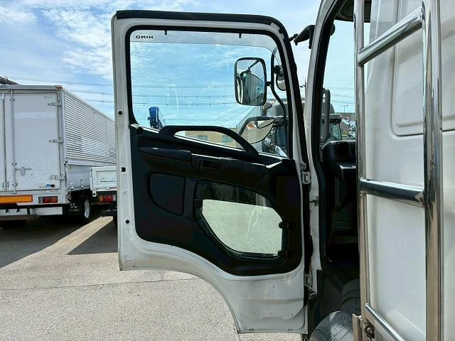 Hino RANGER 39
