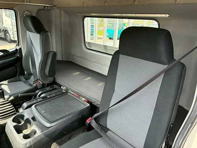 Hino RANGER 32