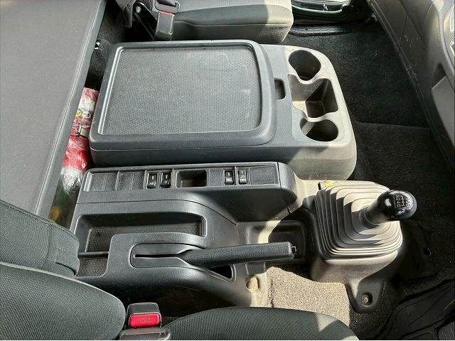 Hino RANGER 29
