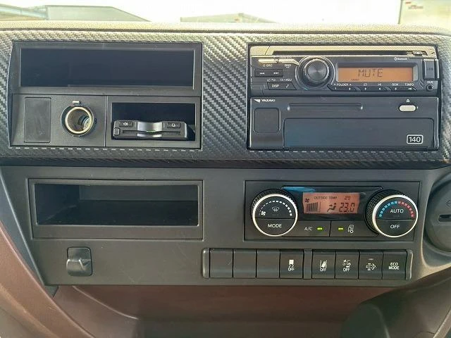 Hino RANGER 36