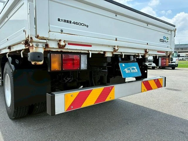 Isuzu ELF 18