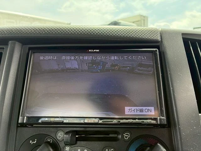 Isuzu ELF 37
