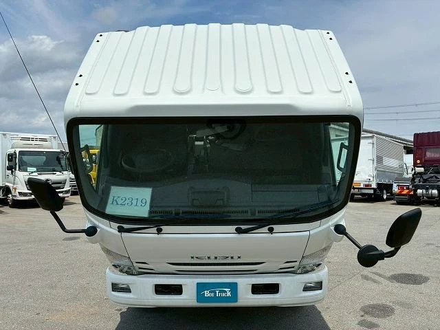 Isuzu ELF 20