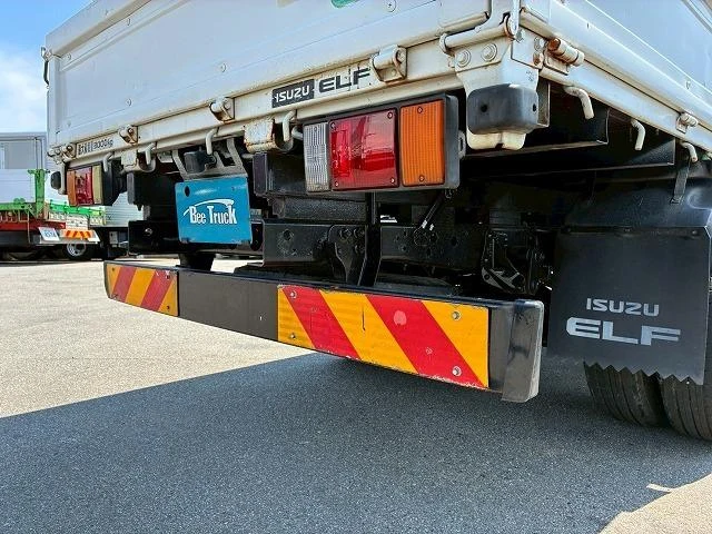 Isuzu ELF 17