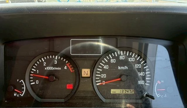 Isuzu ELF 35