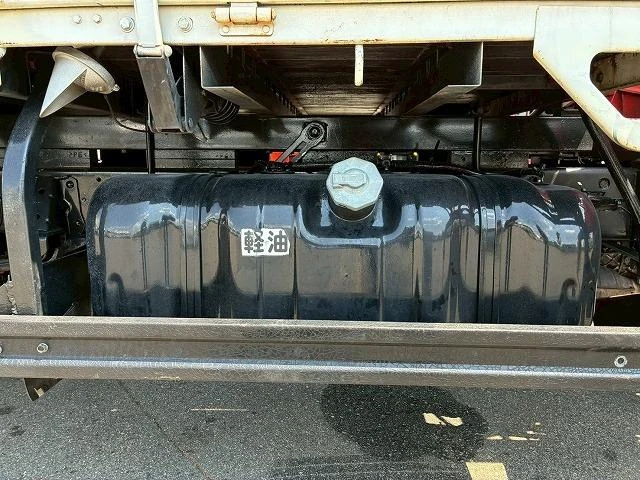 Isuzu ELF 68