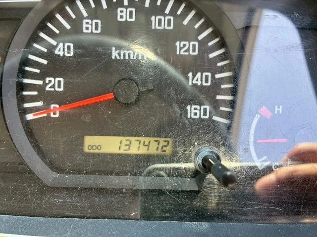 Isuzu ELF 36