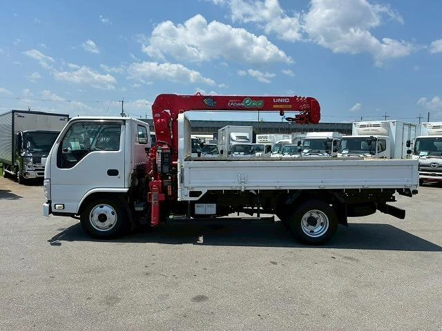 Isuzu ELF 14