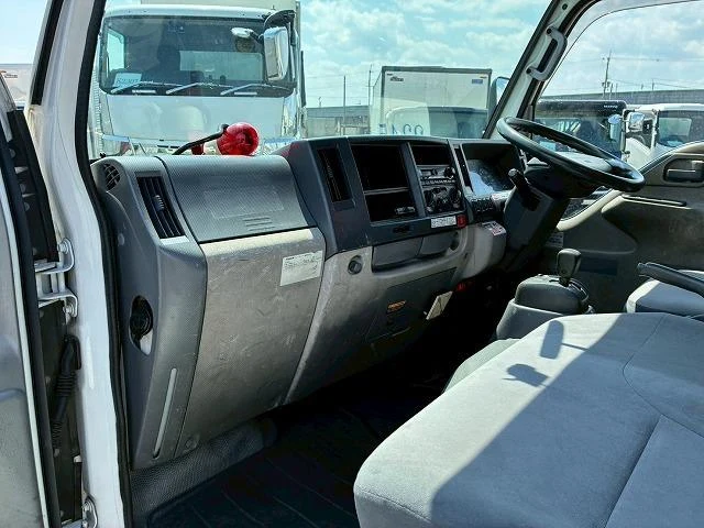 Isuzu ELF 45