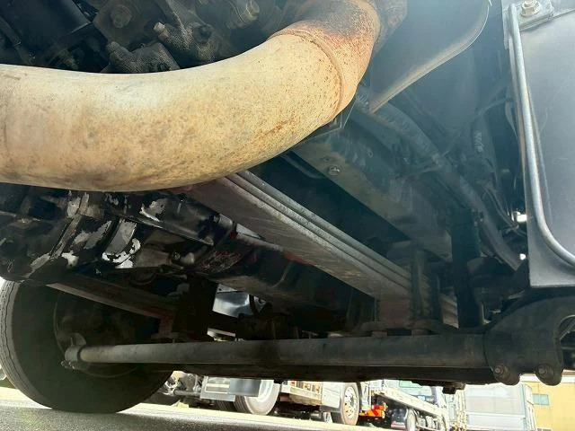 Isuzu GIGA 67