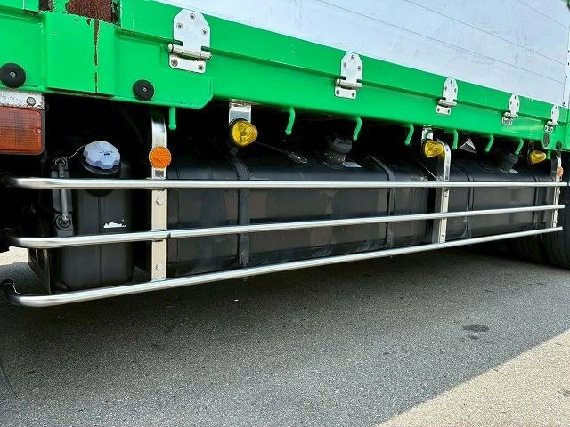 Isuzu GIGA 71