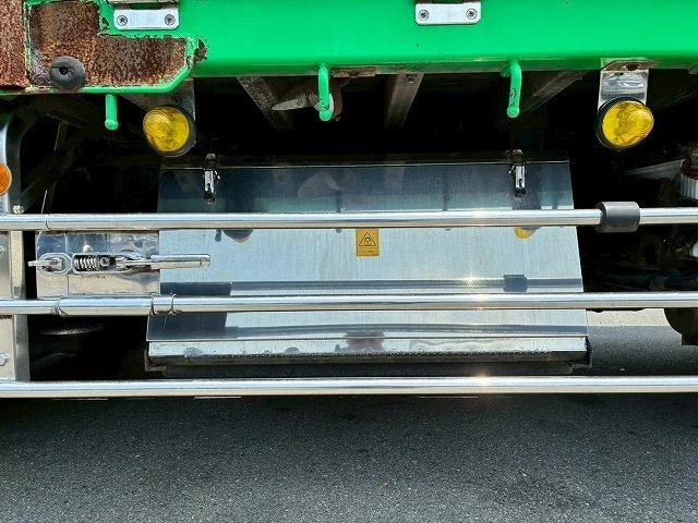 Isuzu GIGA 70