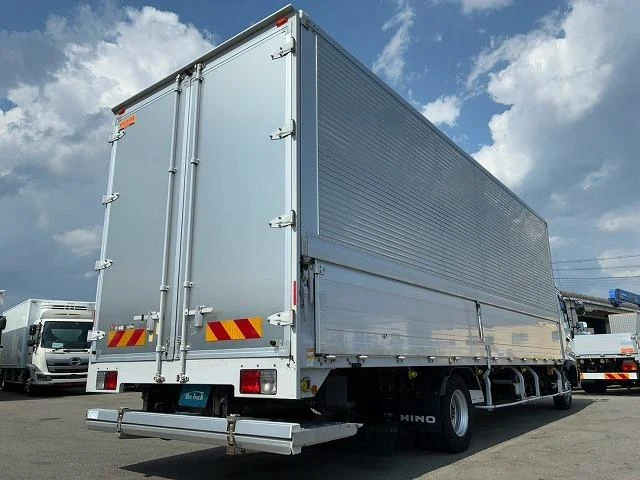 Hino RANGER 8